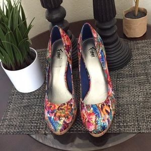 Fioni women hellls shoes size 9